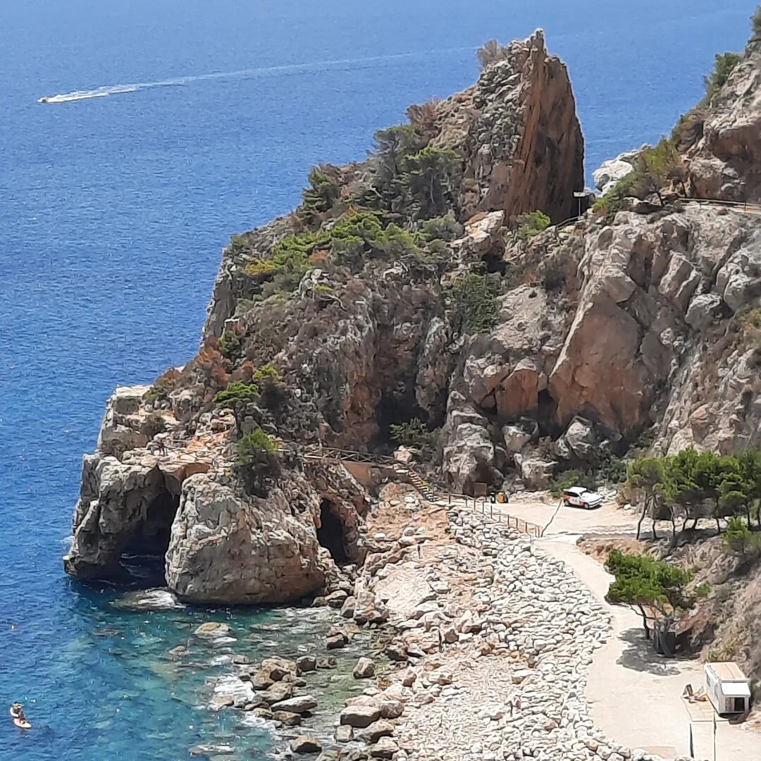 Cala del Moraig, junto al Chiringuito Riu Blanc
